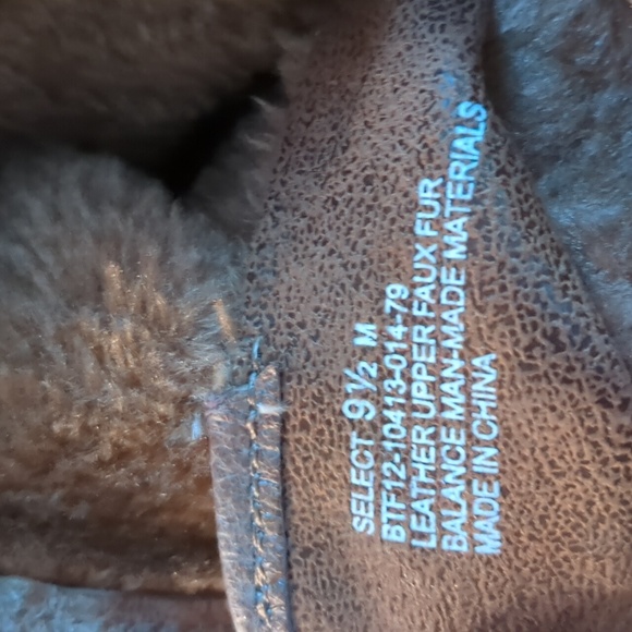 Brown Ankle Boots with Buckle Detail Baretraps. Y2K, Gilmore girls inspired. - Picture 6 of 6